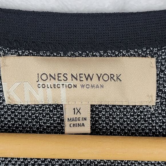 Jones NY Sz 1X Cardigan Snakeskin Black Gray 5 Button Office Eveningwear Party - Picture 9 of 12